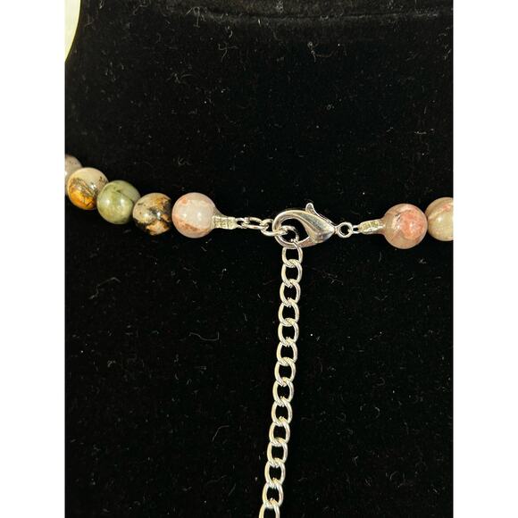 Handmade Rhodonite Necklace, 21.5 inches, Adjustable, With a Silver Extender - Picture 5 of 6